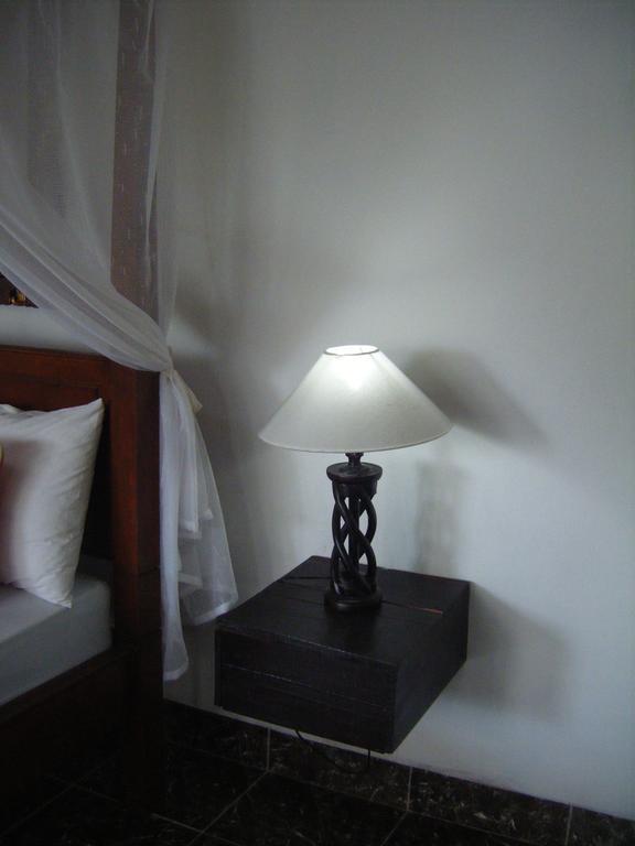 Alur Beach Homestay Αμέντ Δωμάτιο φωτογραφία
