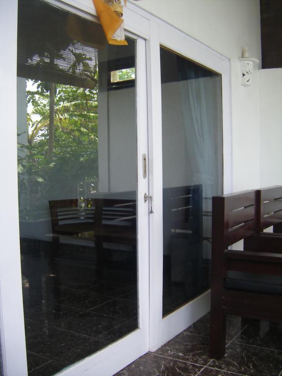 Alur Beach Homestay Αμέντ Δωμάτιο φωτογραφία