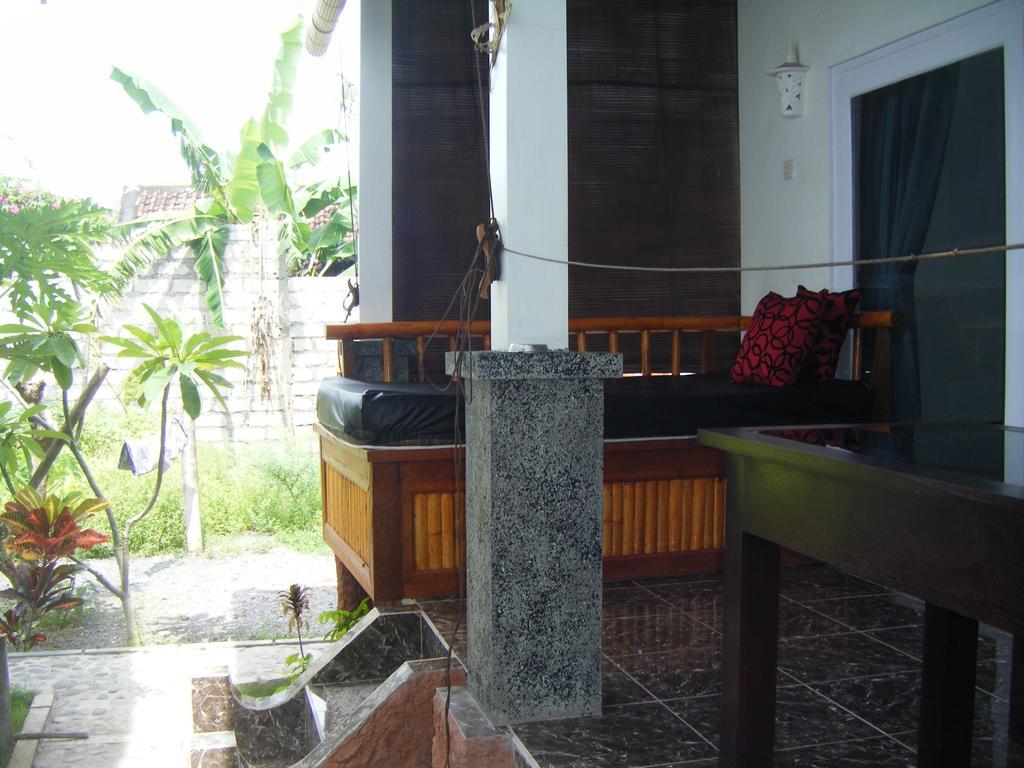 Alur Beach Homestay Αμέντ Δωμάτιο φωτογραφία